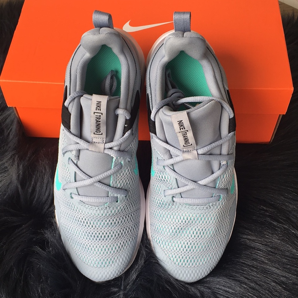 Woman’s Nike Legend Essential Training shoes